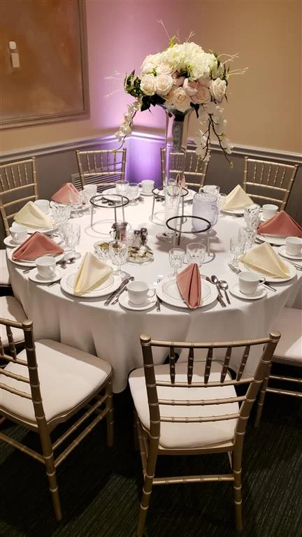 Banquet halls Chicago offering luxurious amenities for birthday venues.