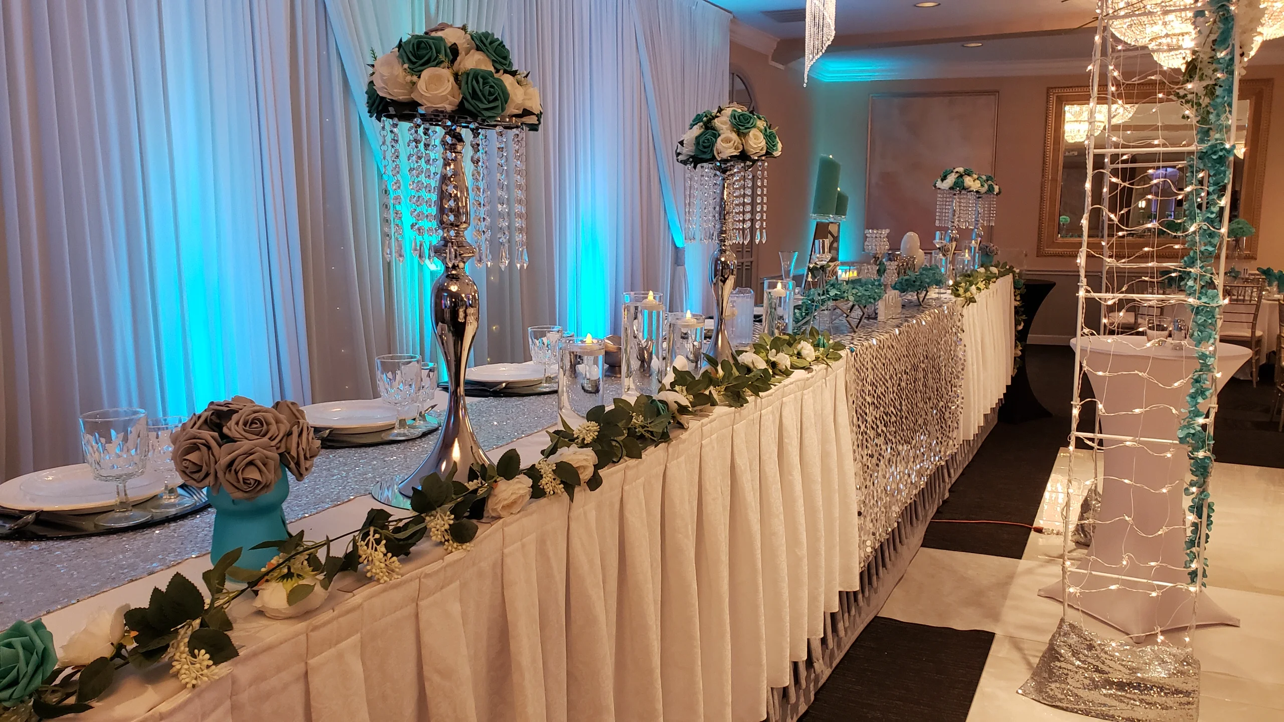 Elegant and spacious banquet halls Chicago for baby shower events.